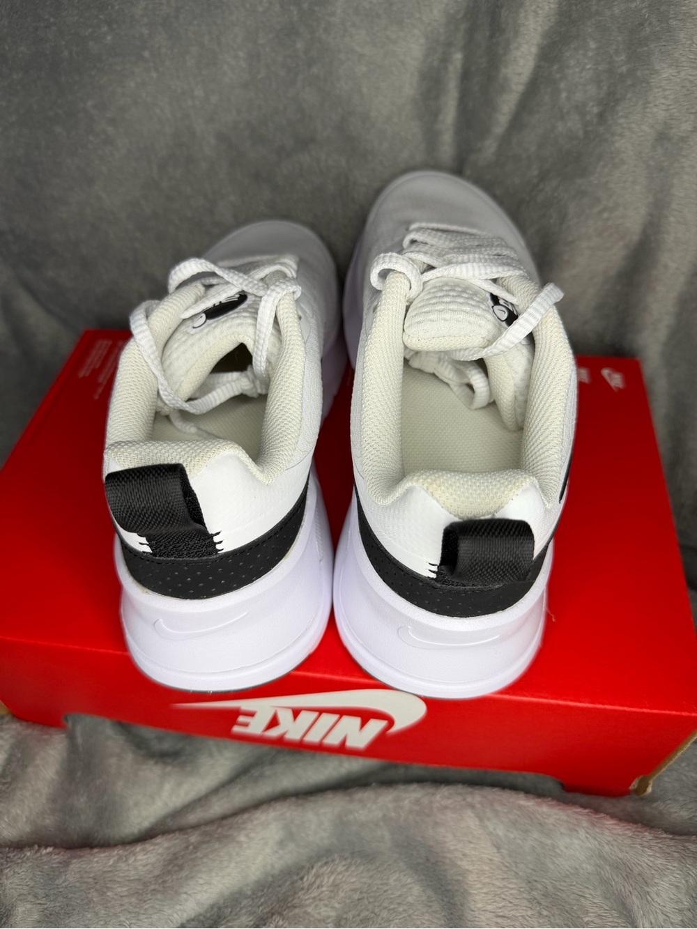 Nike Women’s Air Max Lightweight Running Shoe - White/Black - Picture 5 of 6